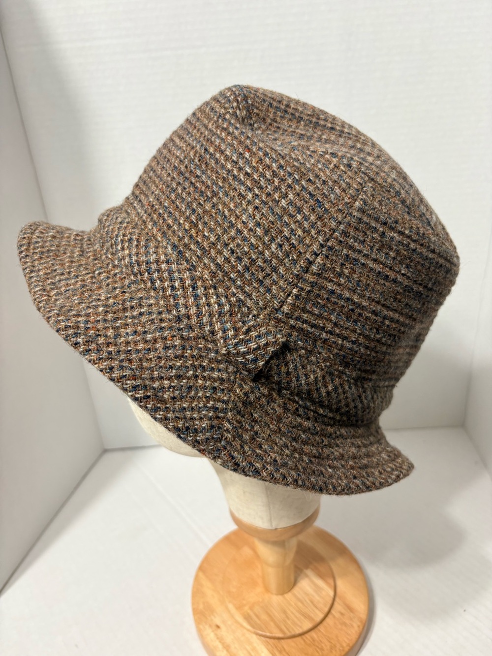 Vintage Pendleton Wool Tweed Bucket Irish Walking Hat Made in USA XL Browns Blue